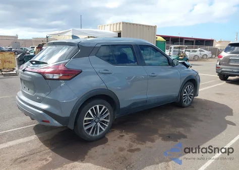 2021 Nissan Kicks Sv Xtronic Cvt из США, поврежденный, VIN 3N1CP5CV8ML552354